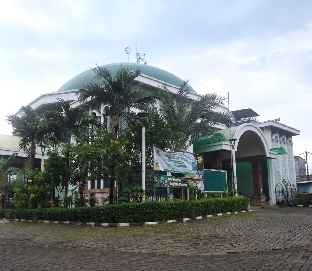 masjid raya at-taqwa pasar minggu